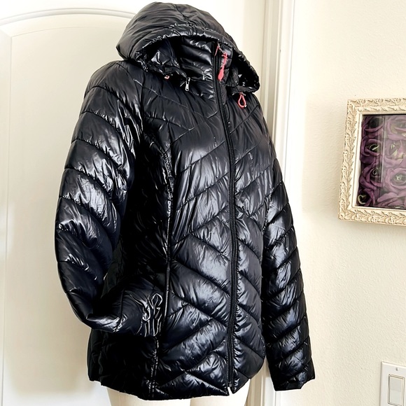 Tek Gear~PufferJacket With Detachable Hood - Picture 5 of 12